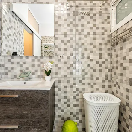 Apartman Lunin *